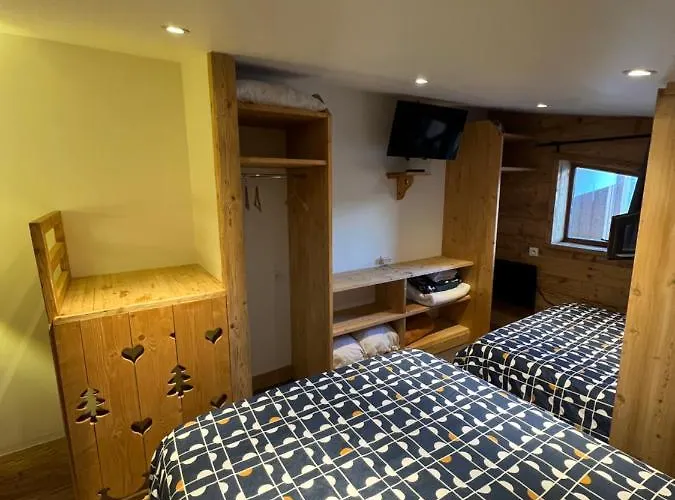 8 Personnes Aux Pieds Des Pistes Apartamento